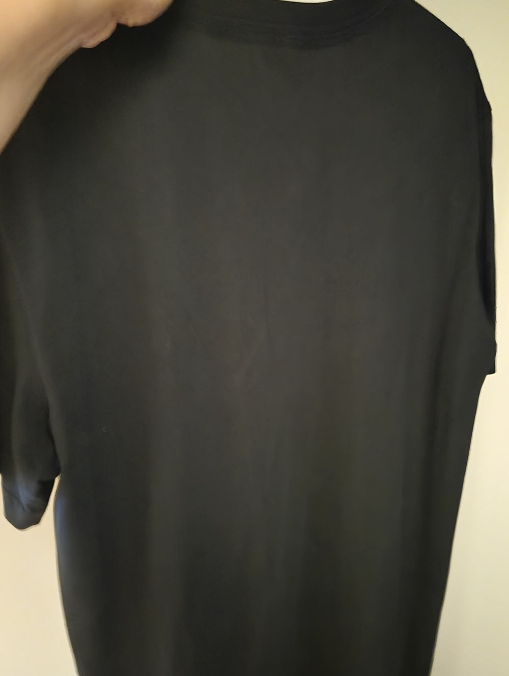 NWOT Moschino Couture In Love We Trust Black T-Shirt with Red Heart Size L - Picture 5 of 7